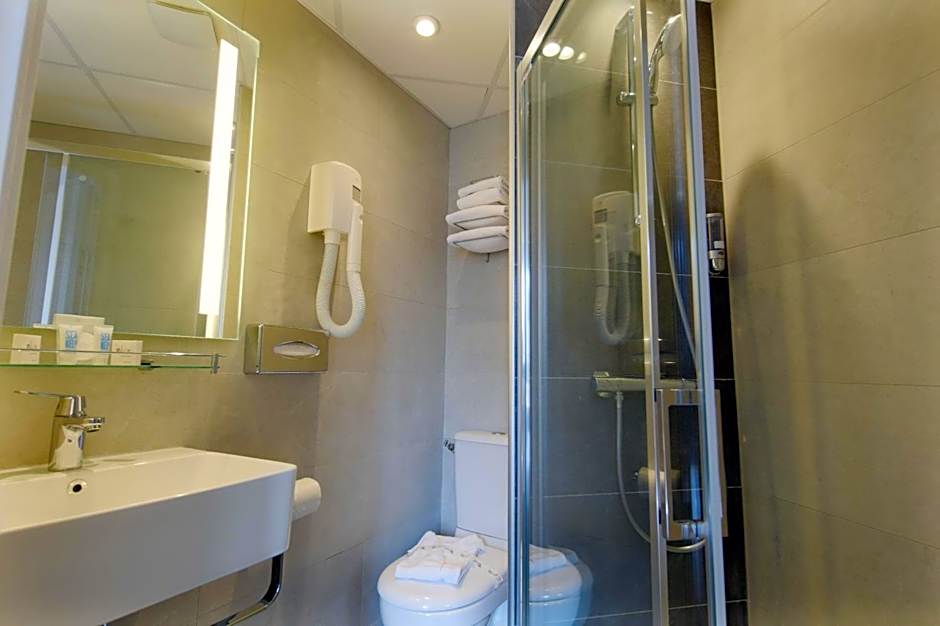 Avia Hotel Saphir Montparnasse