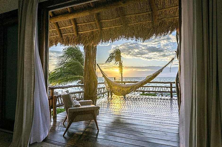 DK Luxury Ocean Front Villa - Adults Only