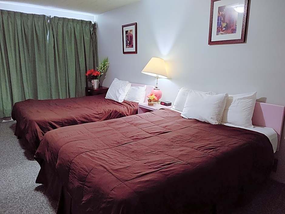 Kootenay Country Inn