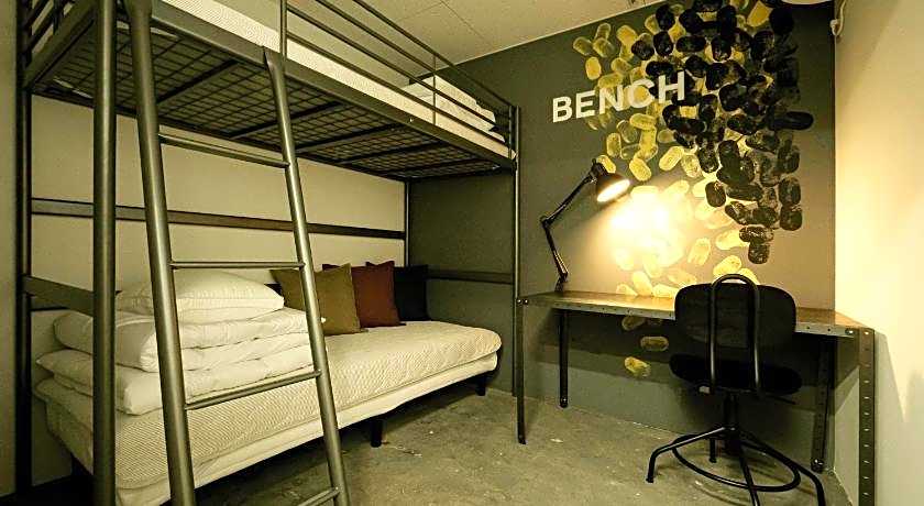 BENCH hostel & 3rd place