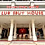 Lub Sbuy House Hotel