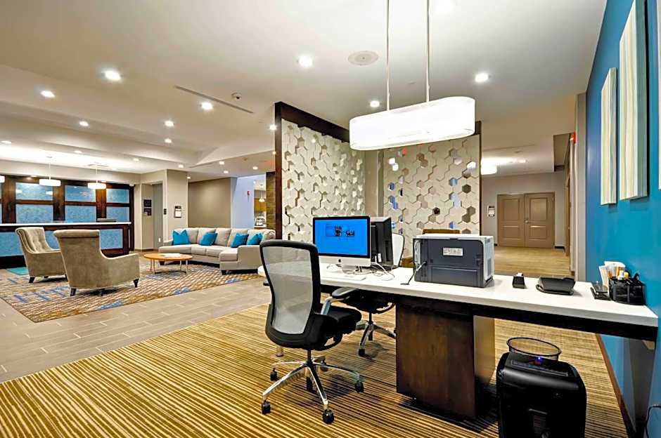 Homewood Suites by Hilton Cincinnati/West Chester, OH