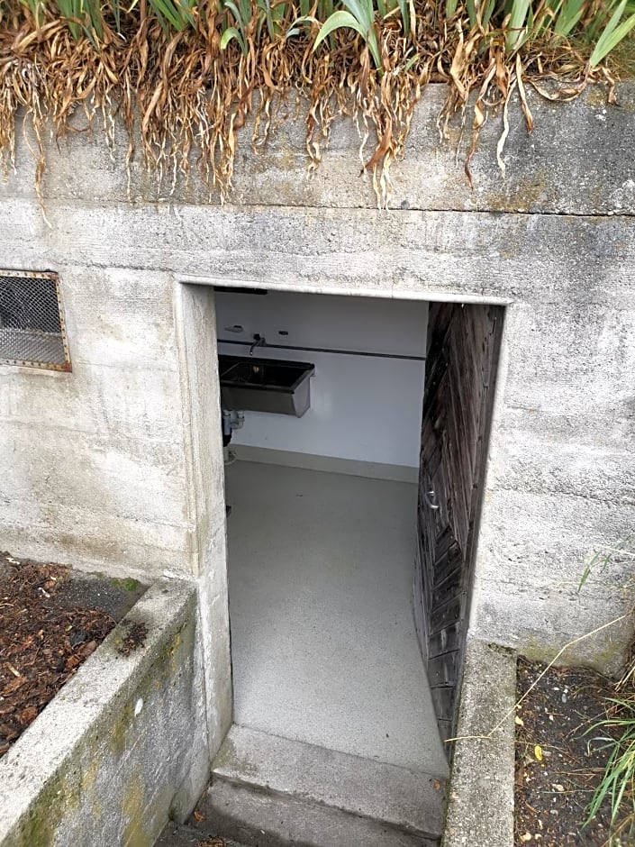 Berg - Hütte beim H O T E L Bahnhof Ausserberg