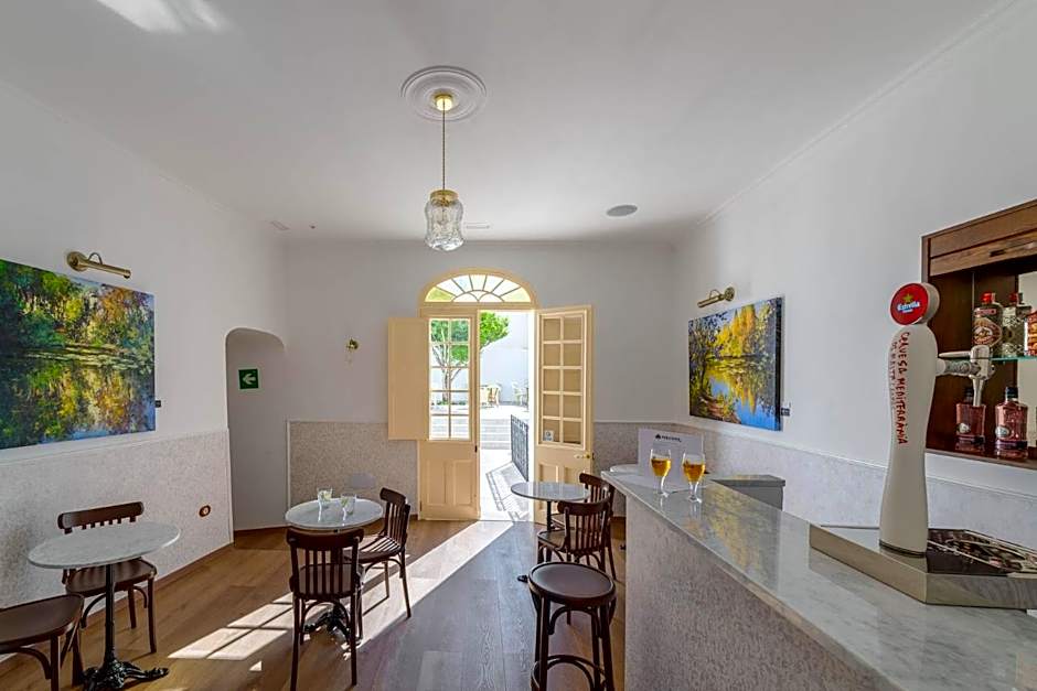 Seranova Luxury Hotel - Adults Only