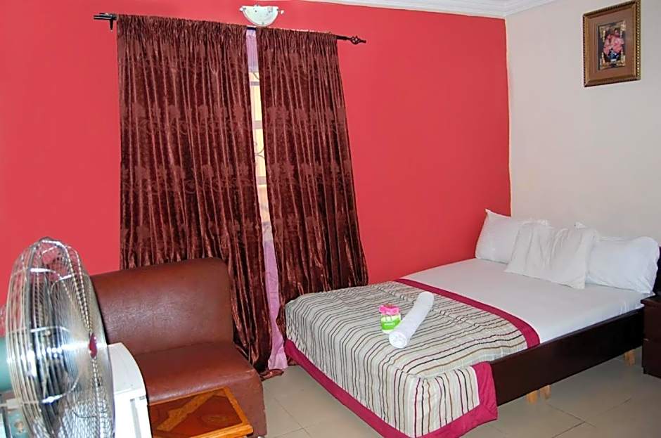 Hardrock Hotel and Suites LTD