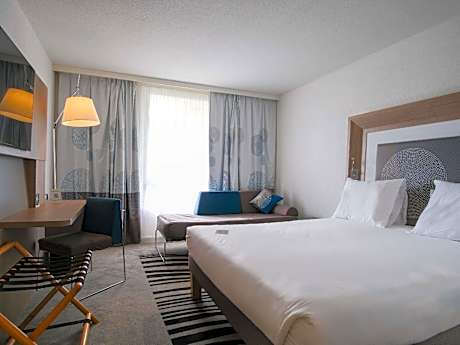 Standard Double Room and sofa