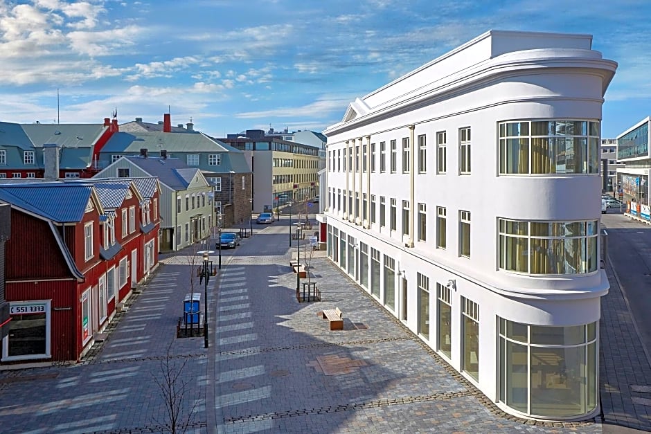 Reykjavik Konsulat Hotel Curio Collection by Hilto
