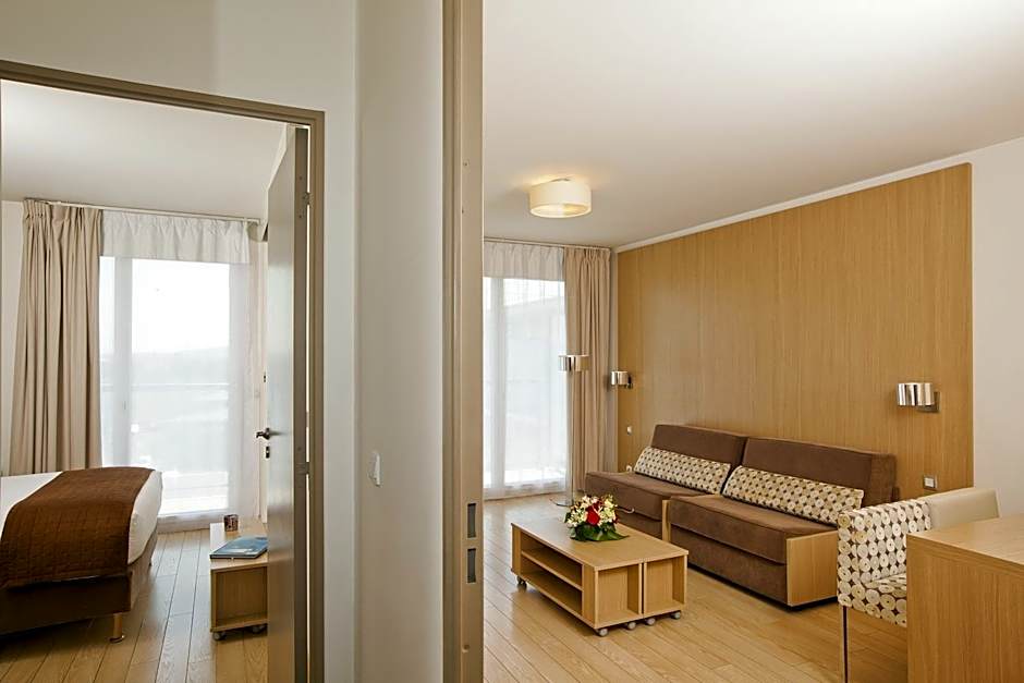 Residhome Carrieres La Defense