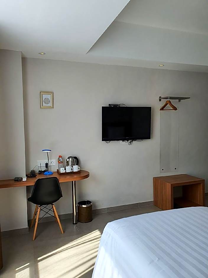 Hart Hotel Premium Rapatmaja