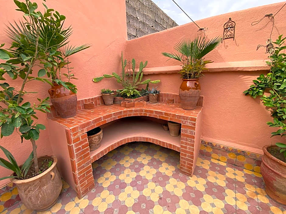 Dar Sarah-Mouassine-Marrakech, Riad authentique idéalement situé