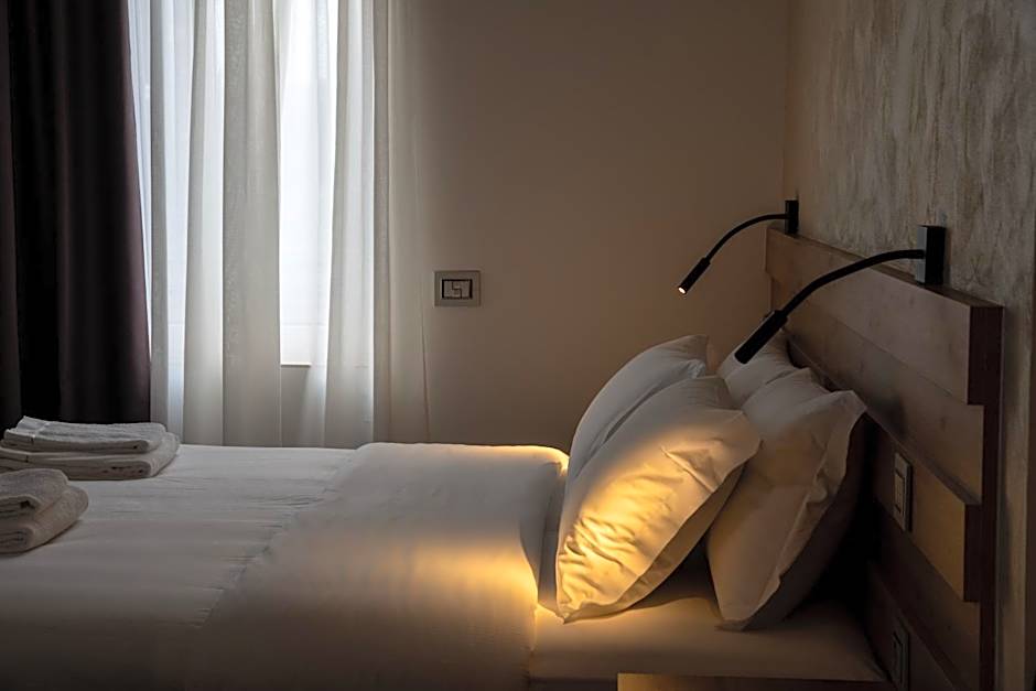 GRANDI 32 Boutique Residence