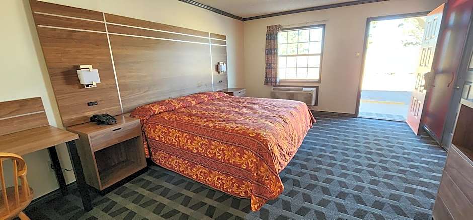 Victorian Inn Midland