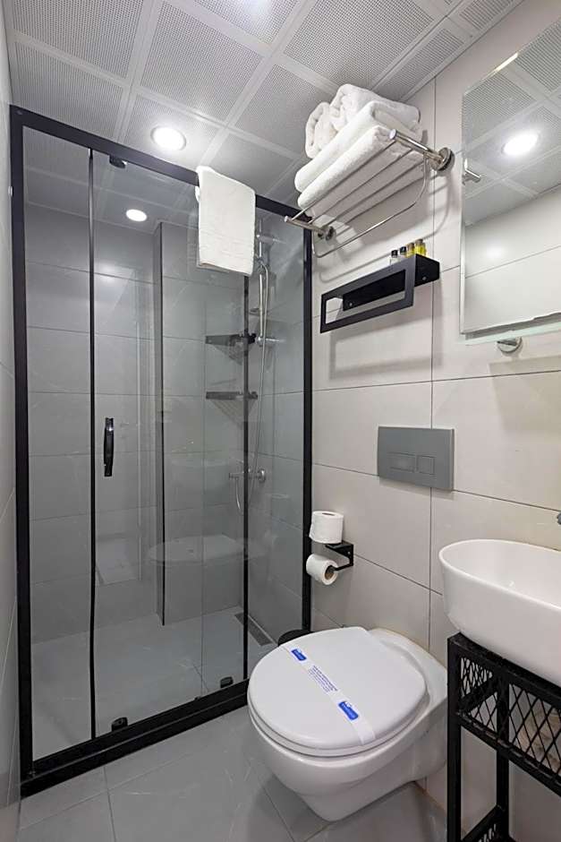 APOLLO HOTEL & APARTMENtS