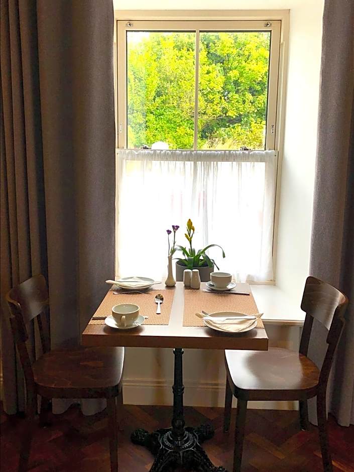 Dingle Garden Townhouse