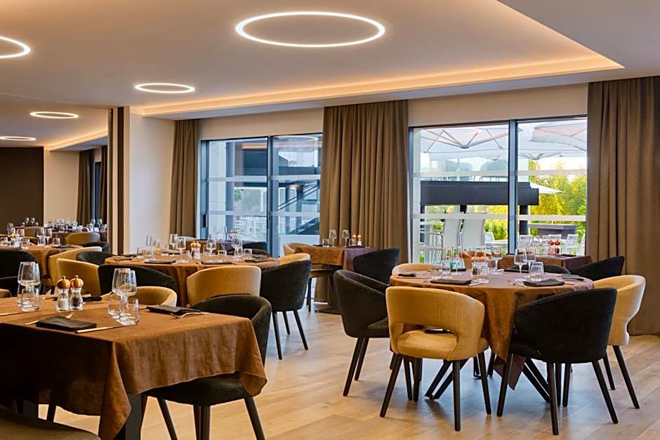 Best Western Plus Le Fairway Hotel & Spa Golf d'Arras