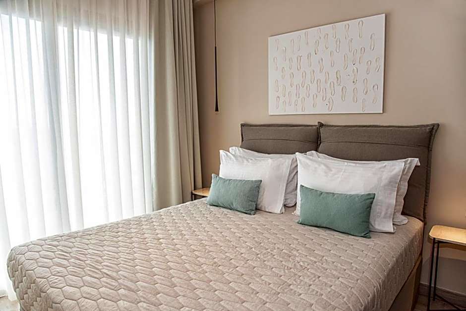 Kaiser Luxury Suites