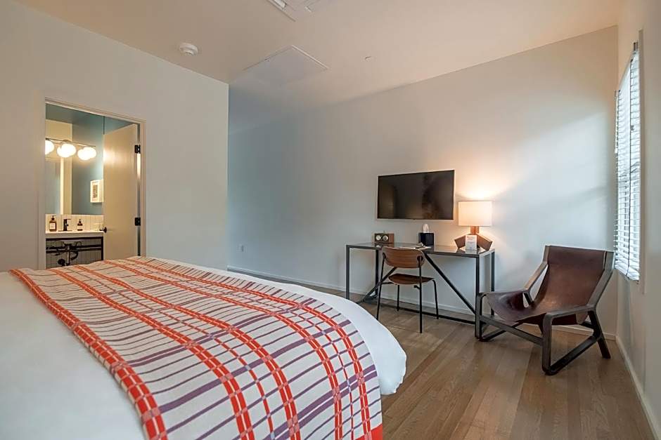 Talbot Commons Hotel