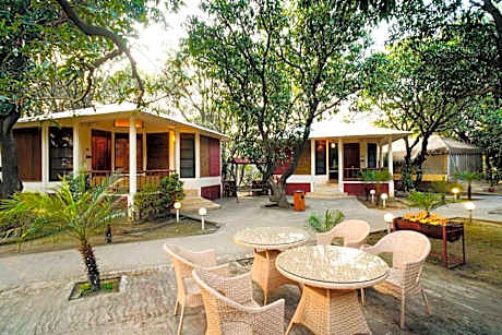 Kailash Farms Earthen Life