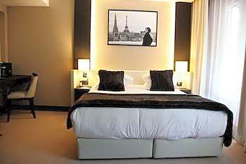 Hotel Elysées Paris