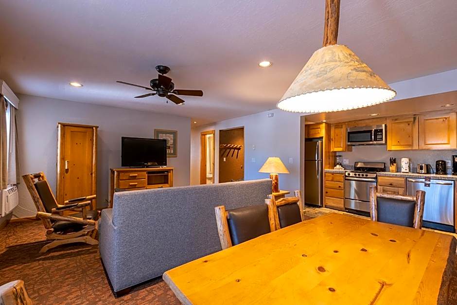 Red Wolf Lodge At Squaw Valley