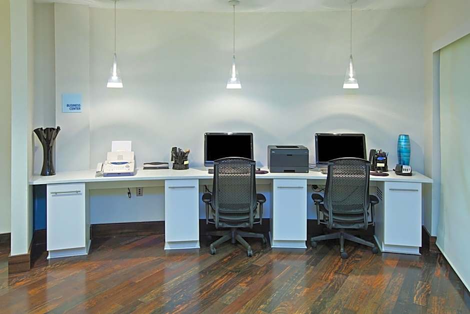 Holiday Inn Express Indianapolis - Fishers By IHG