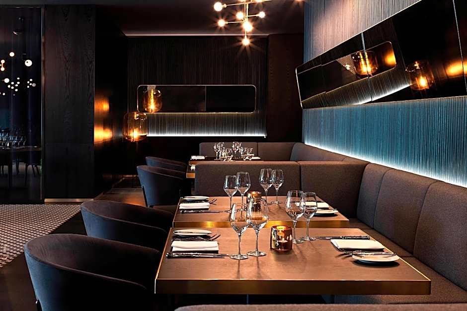 Renaissance Warsaw Airport Hotel