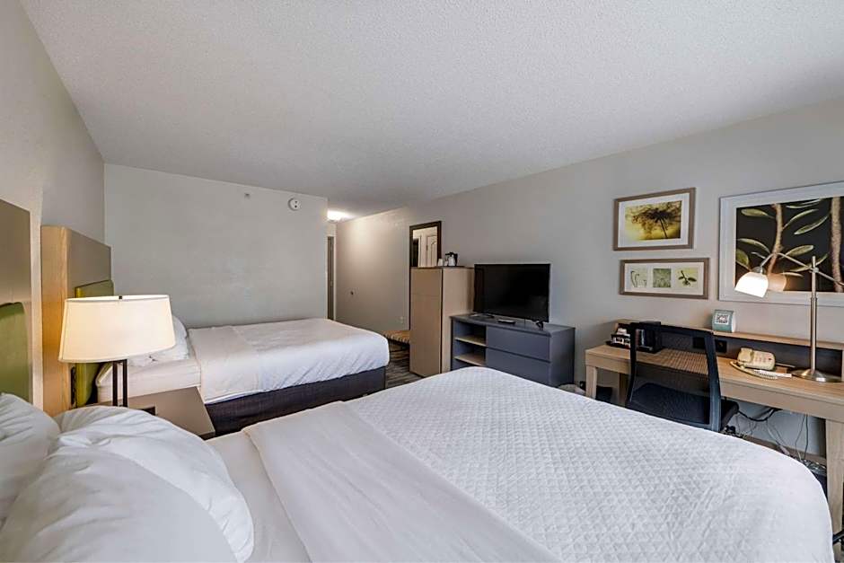 Country Inn & Suites by Radisson, Lake George (Queensbury), NY