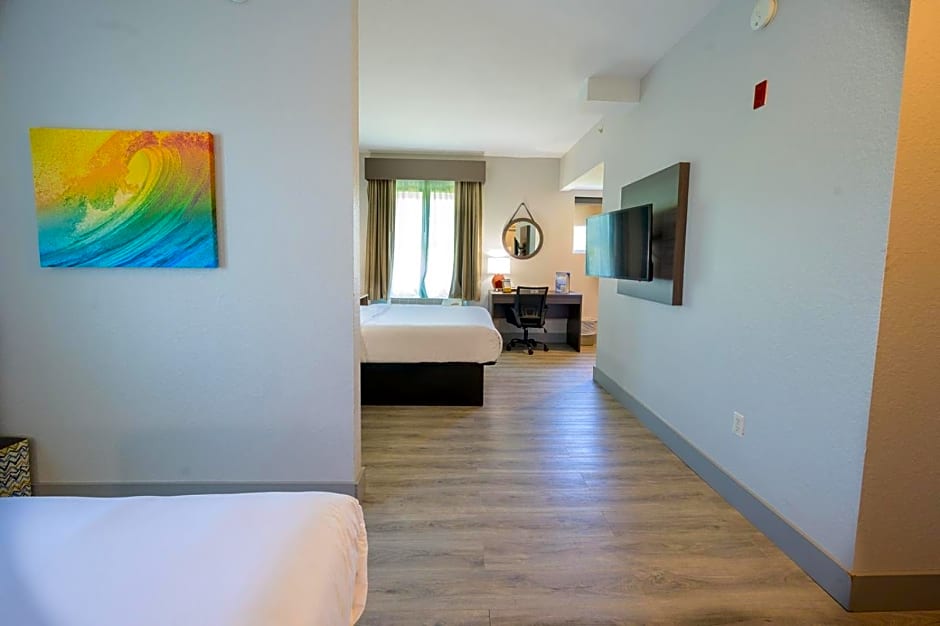 Hawthorn Extended Stay by Wyndham Panama City Beach