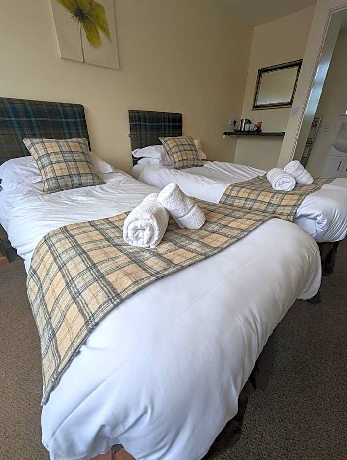 The Yew Tree at Longhope