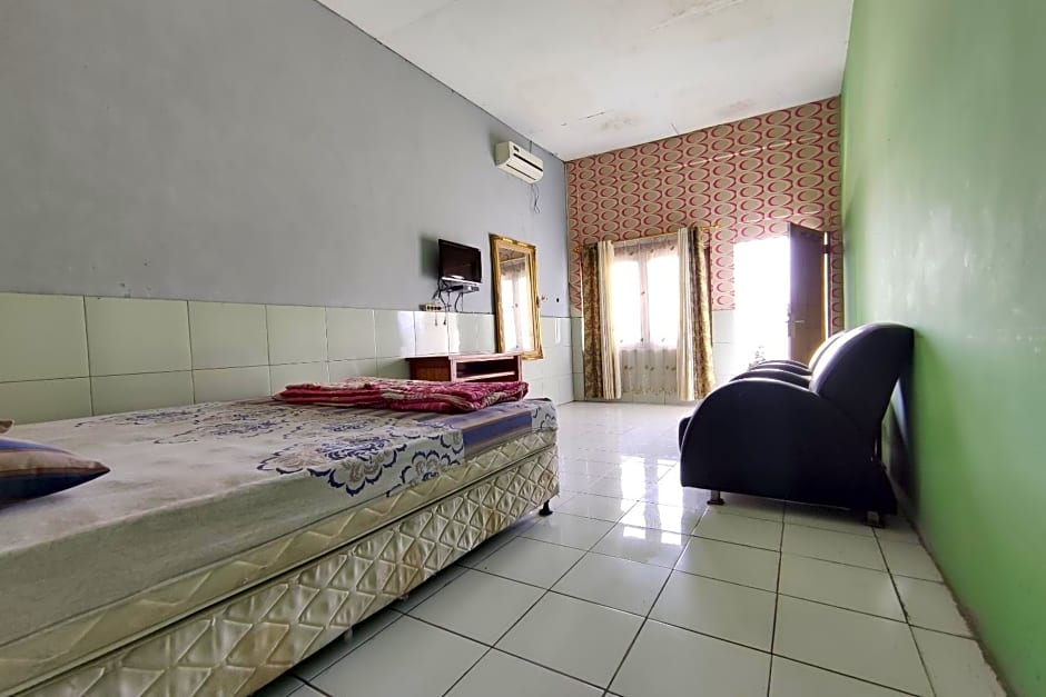 SPOT ON 91105 Hotel Salsabila