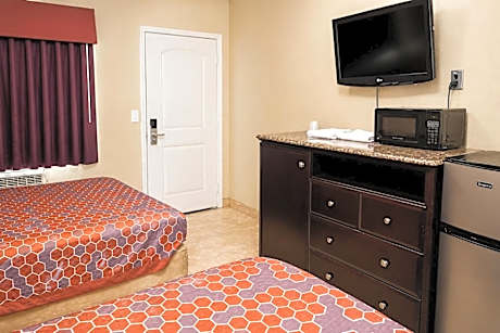 2 Queen Bed