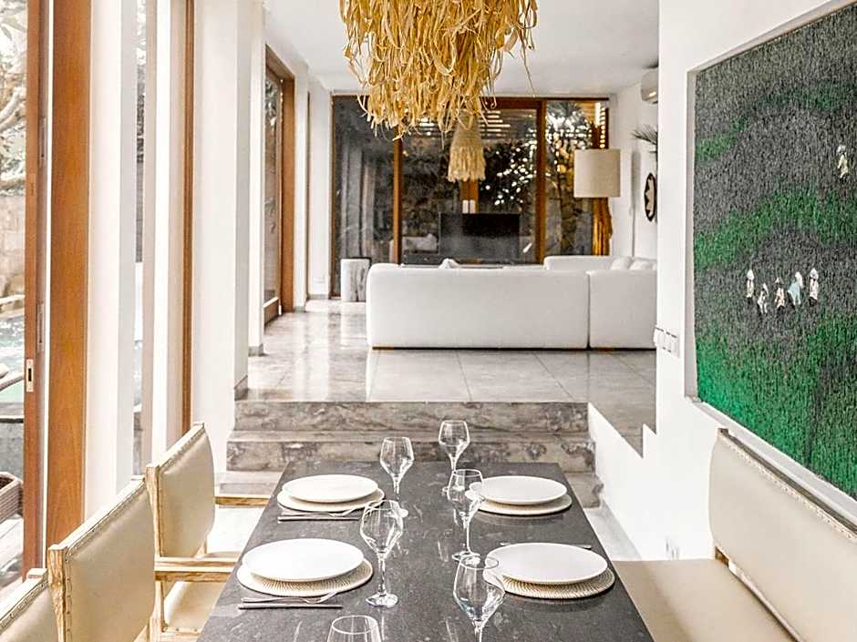 AB Villa & Apartments