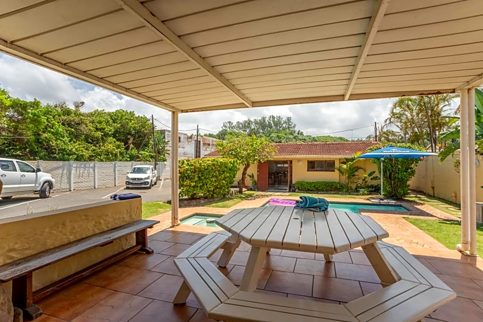 Glenashley Beach Accommodation - B&B and Backpackers