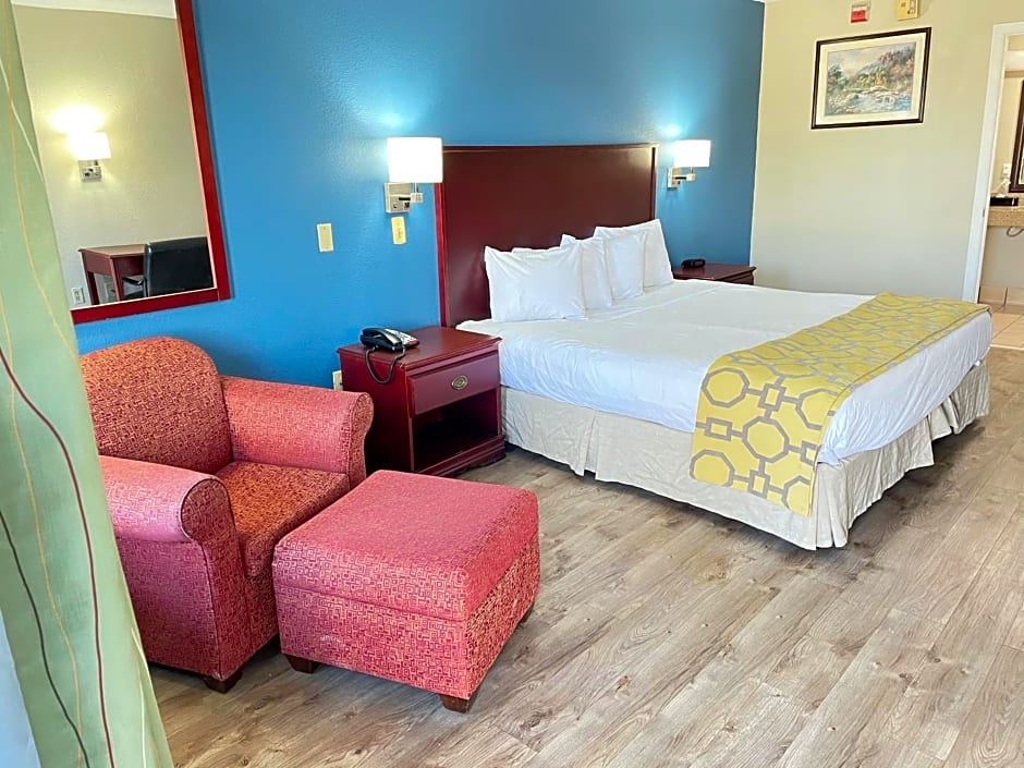 Baymont Inn & Suites