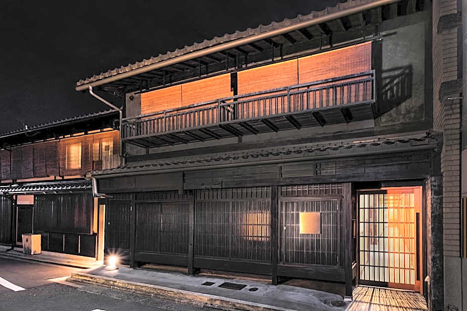 Rinn Machiya Kuon