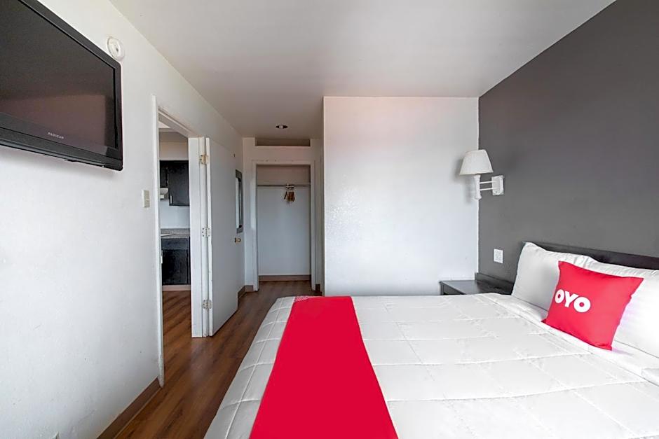 OYO Hotel Irving DFW Airport North