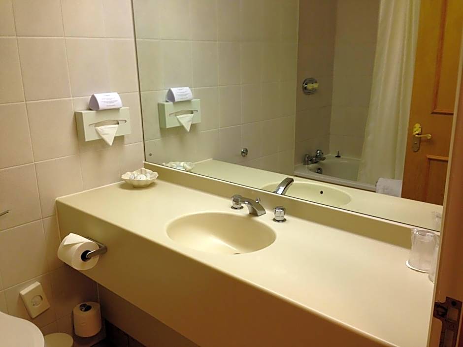 Coulsdon Manor and Golf Club