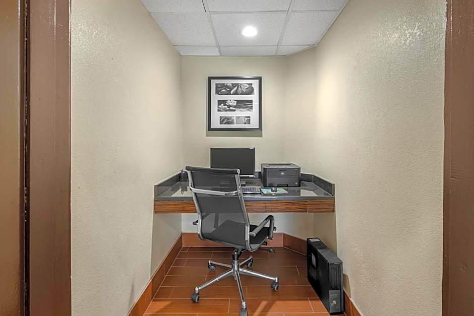 Sleep Inn Near Busch Gardens/USF