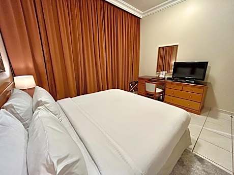 Family One-Bedroom Apartment King