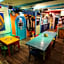 The Flying Pig Beach Hostel Age 18 to 40