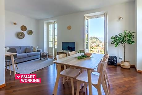 Green Rose by Wonderful Italy