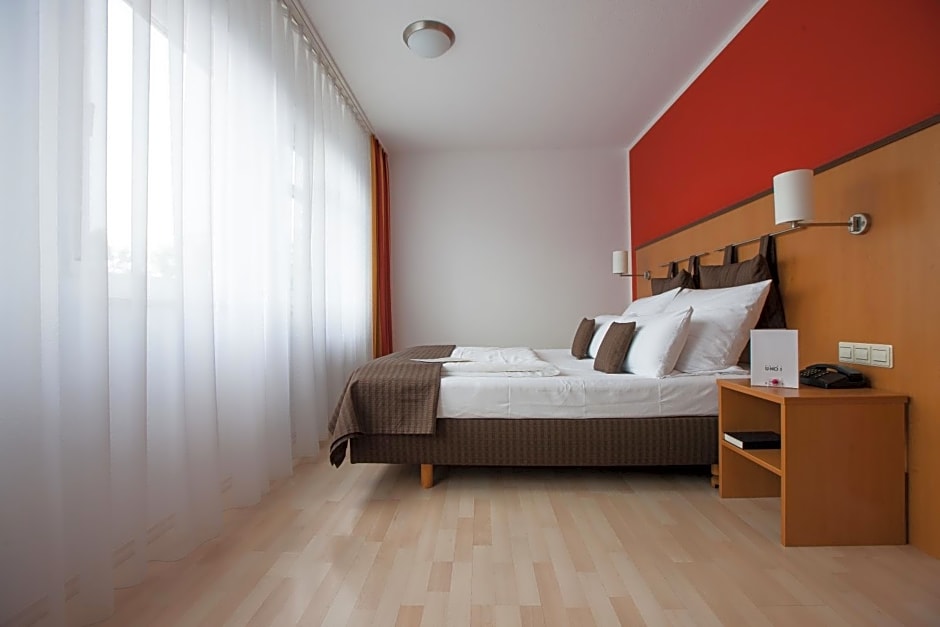 Centro Hotel U-NO1, Trademark Collection by Wyndham