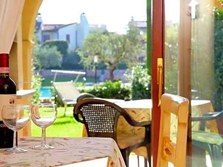 Family Flat Near Lake Garda