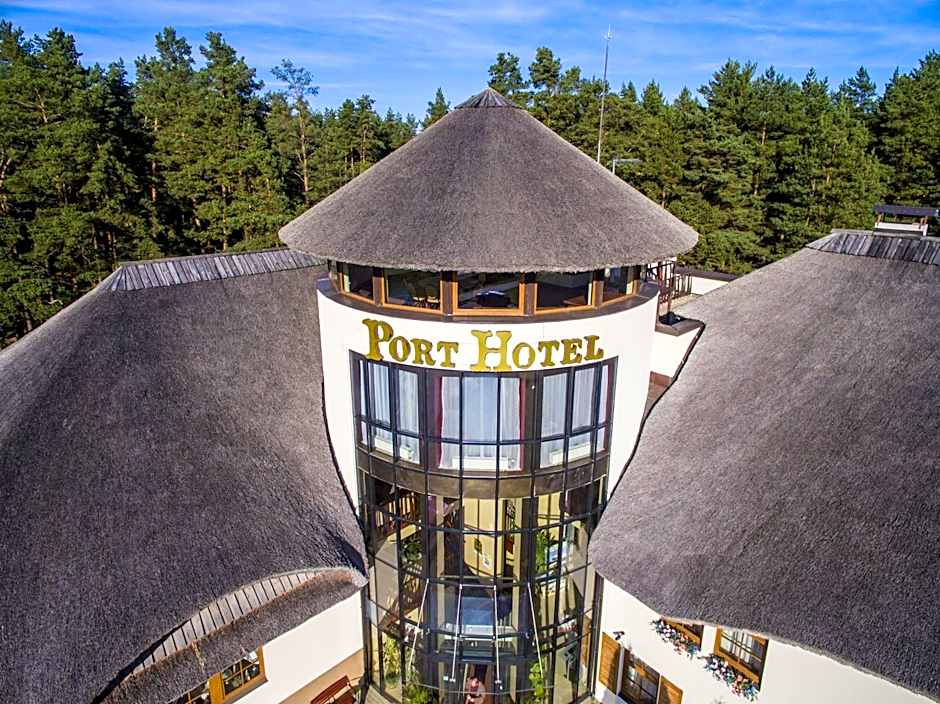 Port Hotel