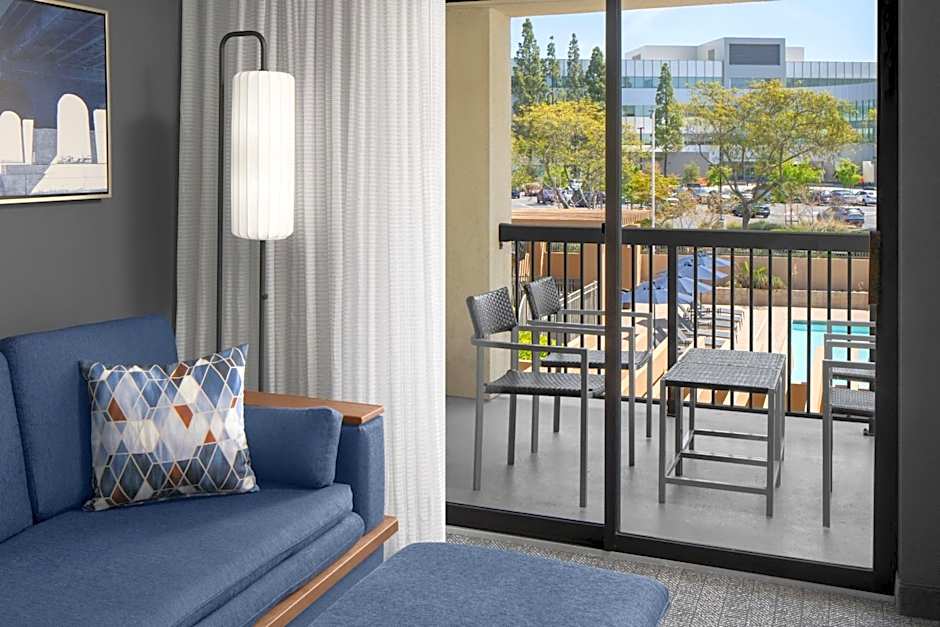 Courtyard by Marriott San Diego Central
