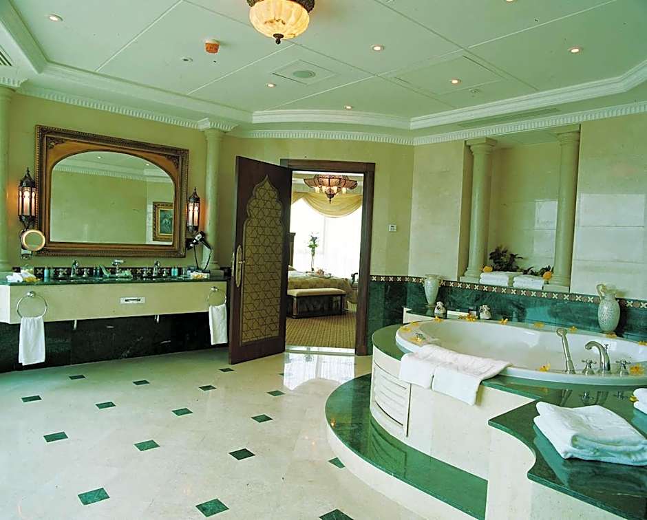Al Habtoor Grand Beirut