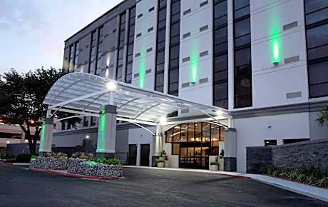 Holiday Inn Alexandria - Downtown By IHG