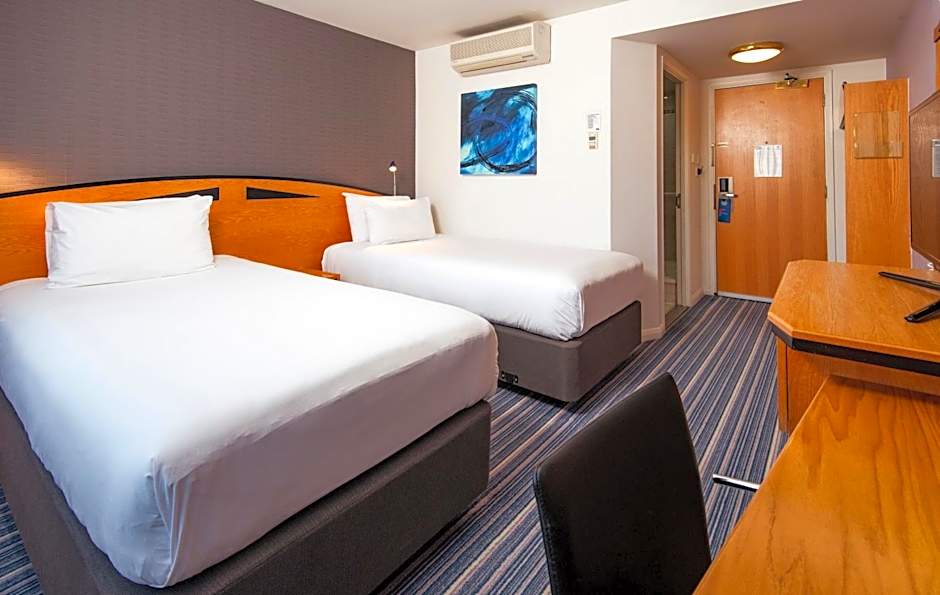 Holiday Inn Express Bristol City Centre By IHG