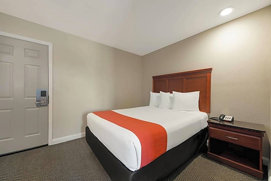 Rodeway Inn