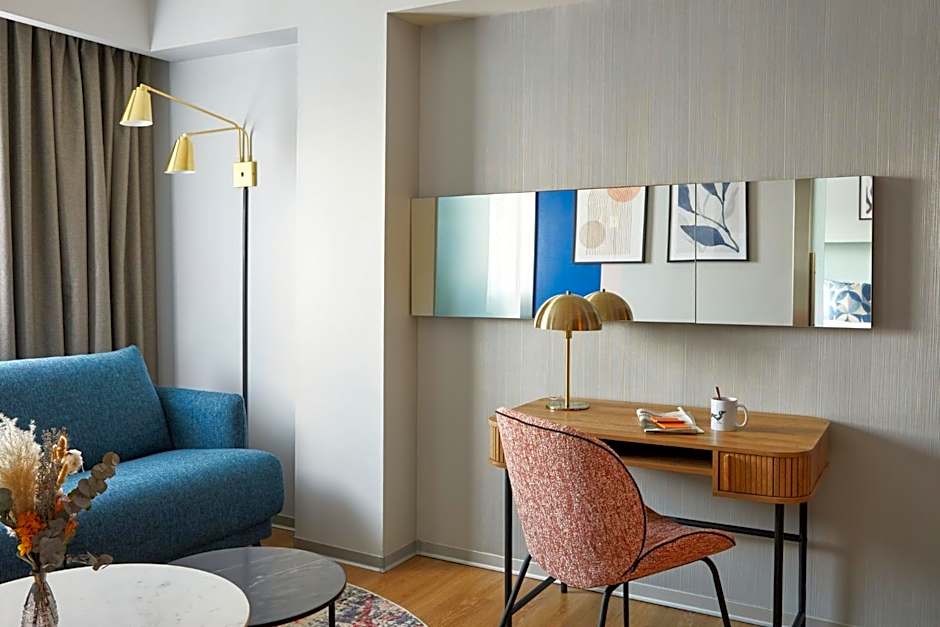 voco Madrid Retiro By IHG